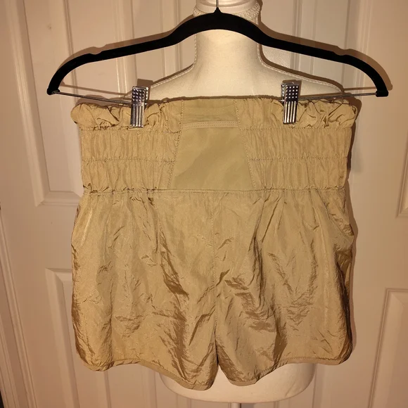 Free People Movement Gold Shorts Large - Picture 2 of 6